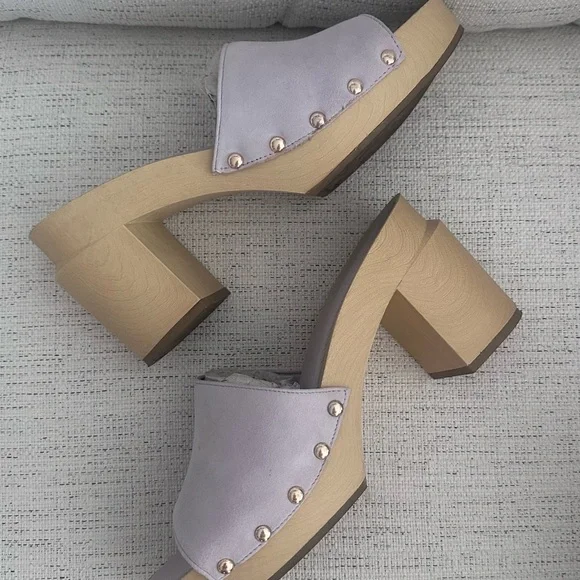 Woman's Franco Sarto Womens Capri 3 Clog Sandal in Soft Lilac size 8.5 - Picture 3 of 9